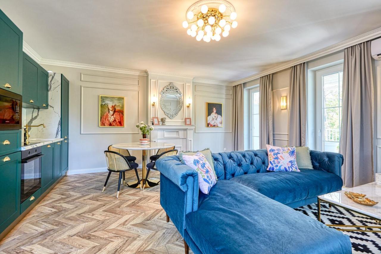 The Doors Luxury Apartment Mosonmagyaróvár Exteriér fotografie