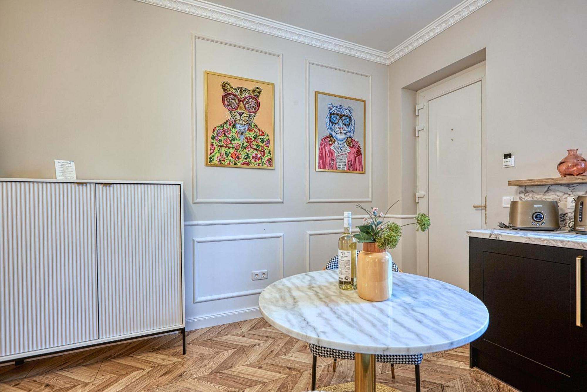 The Doors Luxury Apartment Mosonmagyaróvár Exteriér fotografie