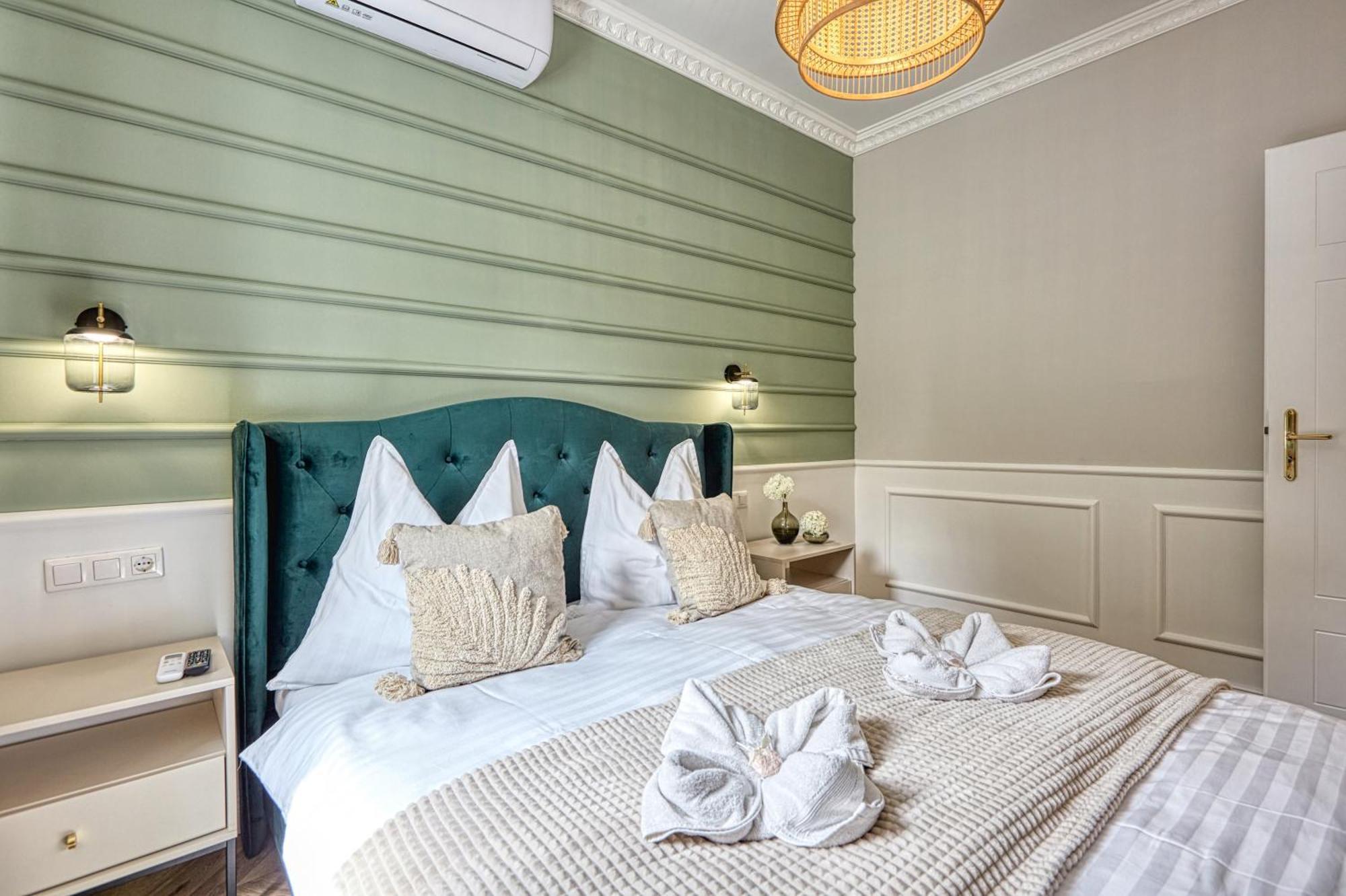 The Doors Luxury Apartment Mosonmagyaróvár Exteriér fotografie